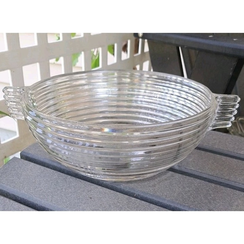 Vintage Anchor Hocking Ribbed Depression Glass "Manhattan"  Serving Bowl 1930s